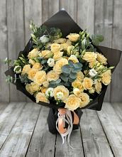 Букет цветов из:  Розы и Лизиантусы #REPLACE_PRED# Нарьян-Маре