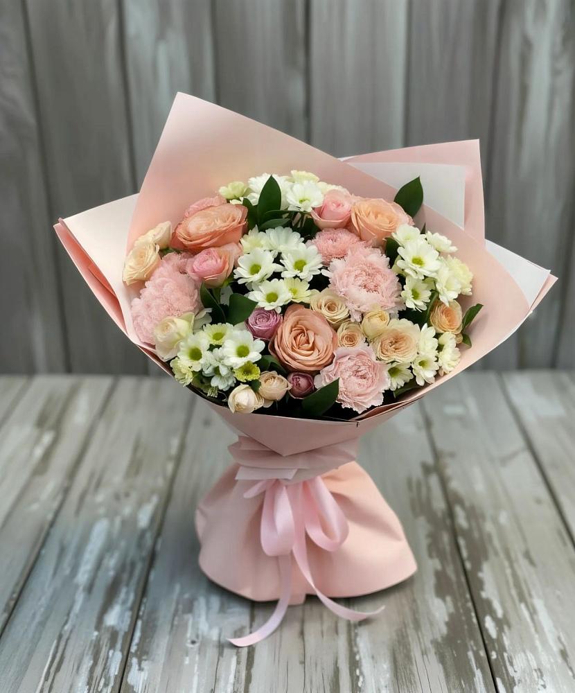 Букет цветов из: Гвоздики, Розы и Хризантемы в Нарьян-Маре