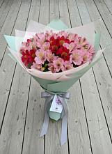 Букет цветов из:  Альстромерии в Нарьян-Маре