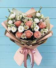 Букет цветов из:  Розы, Альстромерии и Лизиантусы #REPLACE_PRED# Нарьян-Маре