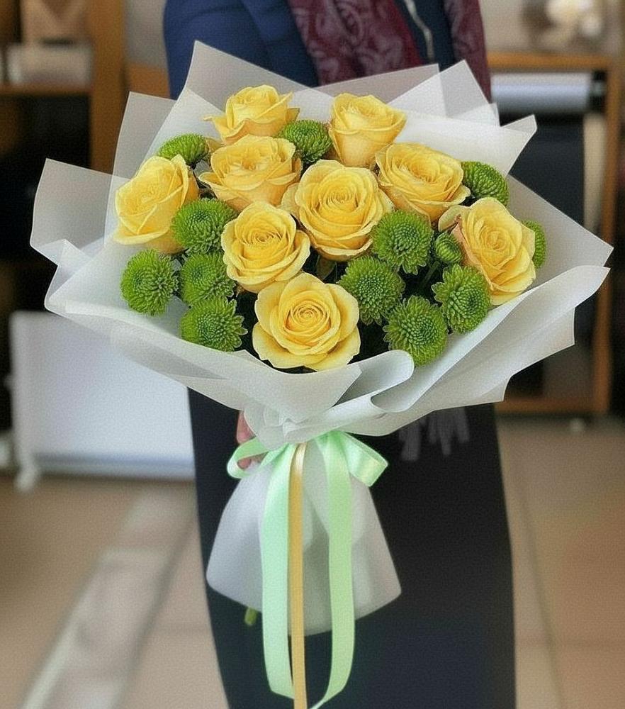 Букет цветов из: Хризантемы и Розы в Нарьян-Маре