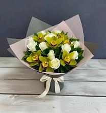 Букет цветов из:  Орхидеи и Розы #REPLACE_PRED# Нарьян-Маре