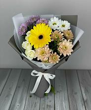 Букет цветов из:  Розы, Герберы и Хризантемы в Нарьян-Маре