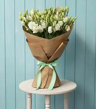 Букет цветов из:  Лизиантусы в Нарьян-Маре