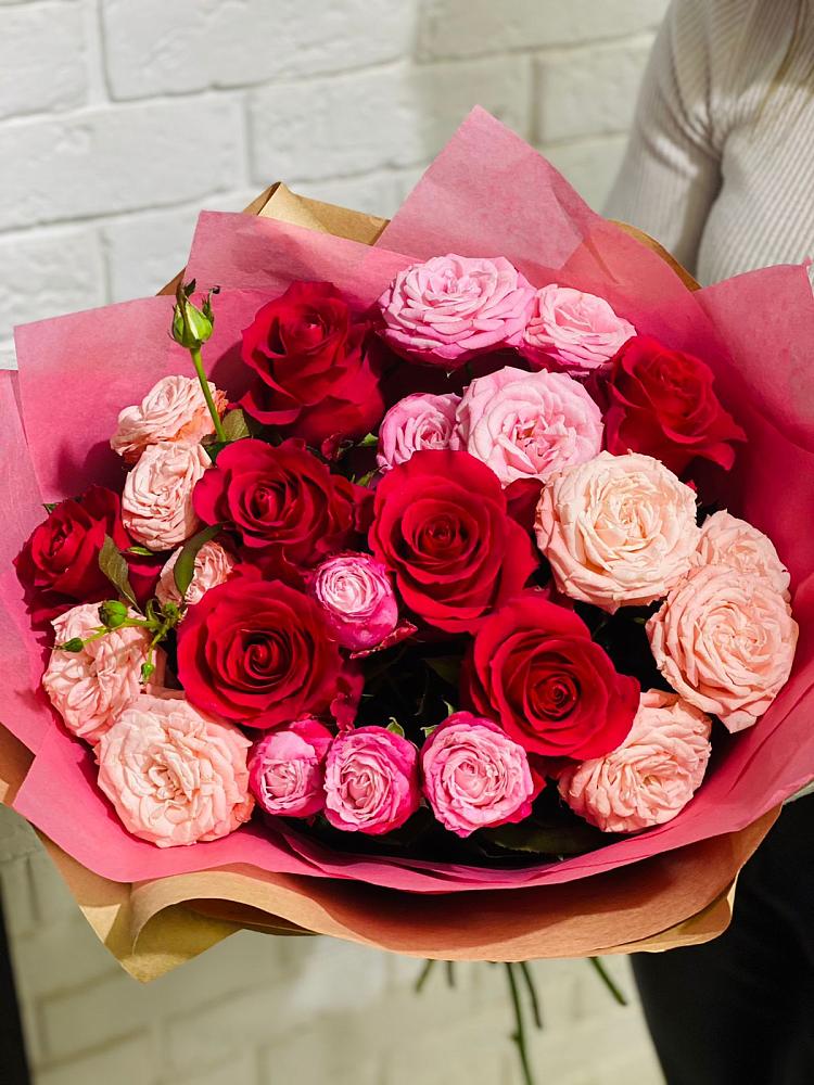 Букет цветов из: Розы в Нарьян-Маре