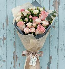 Букет цветов из:  Розы в Нарьян-Маре