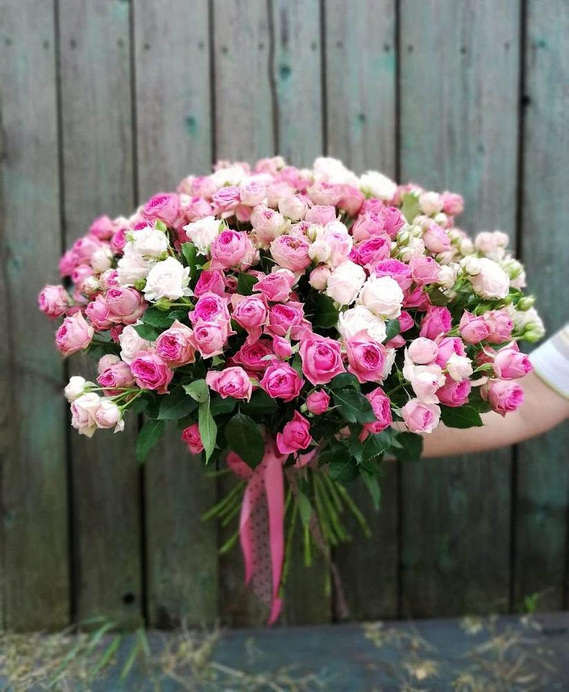 Букет Розовые кустовые розы Натали и Лав Лидия в Нарьян-Маре