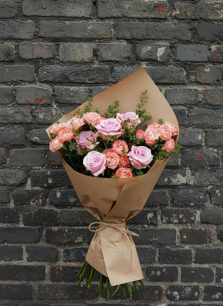 Букет цветов из: Розы в Нарьян-Маре